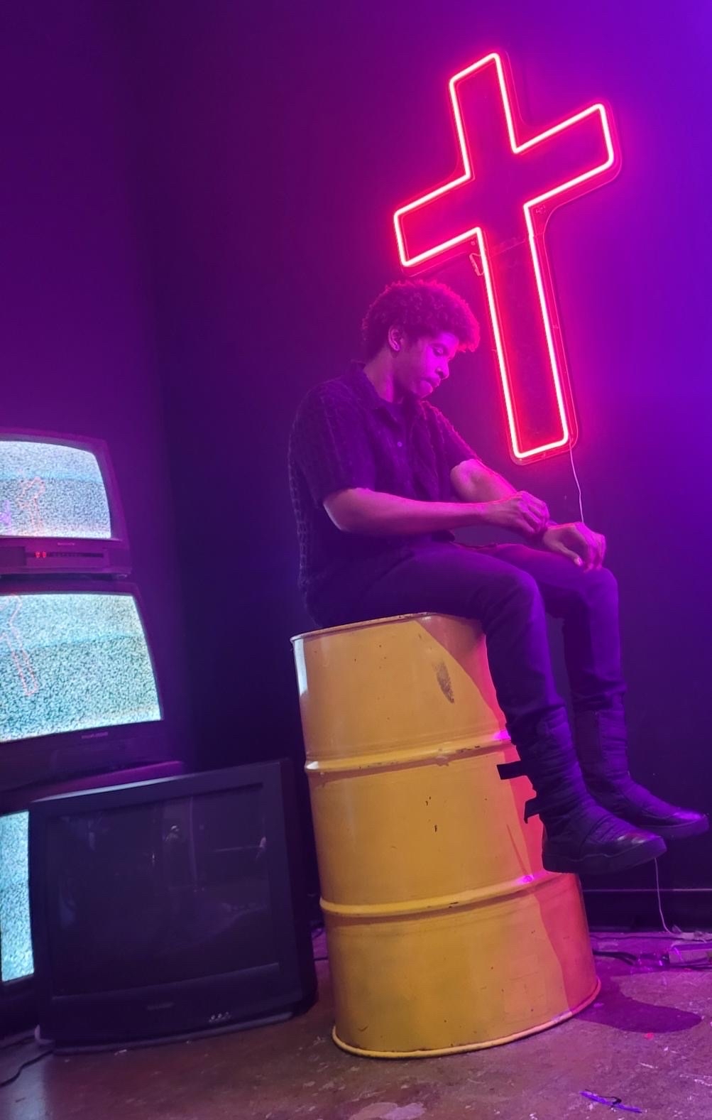 Novaphasefive Is On A Whole Different Type Of Energy & He’s Buzzing Worldwide!