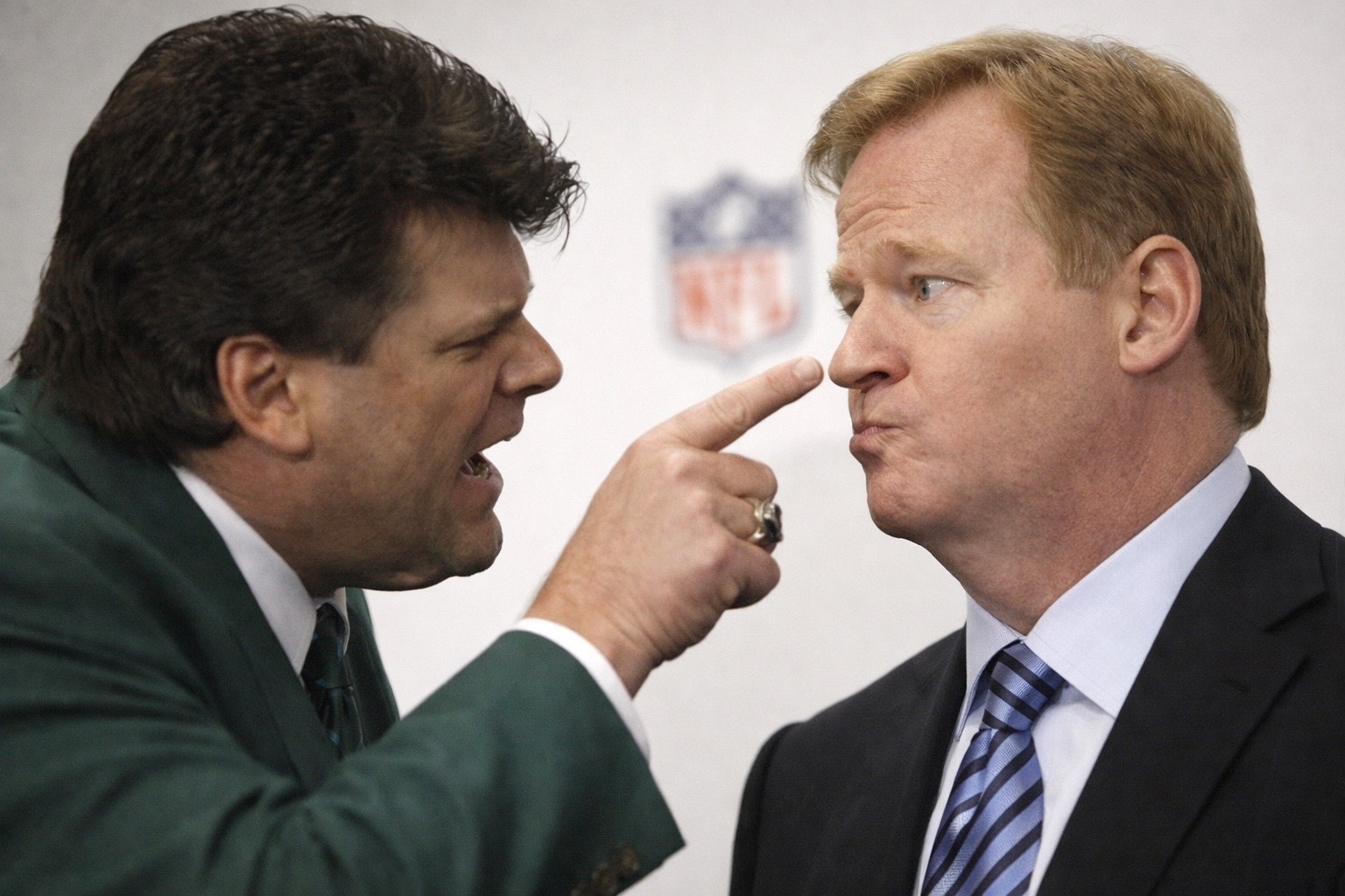 Gastineau Threatens Goodell Over Expanding The Regular Season To 17 Games