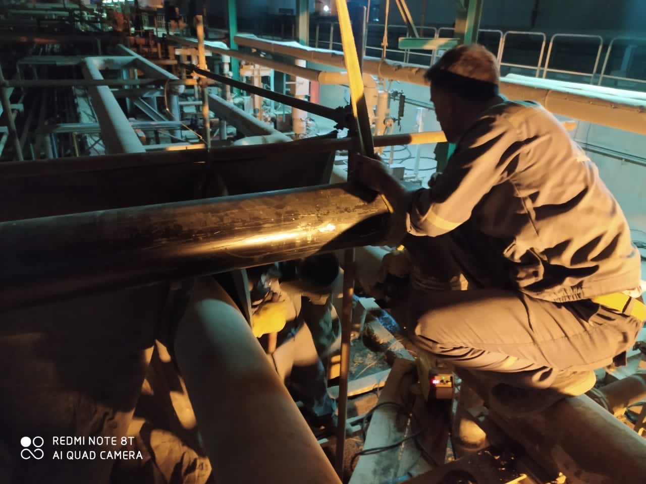 پروژه آماده سازی خطوط ذخیره سازی و انتقال گازوئیل – سایت بندر پتروشیمی ماهشهر
